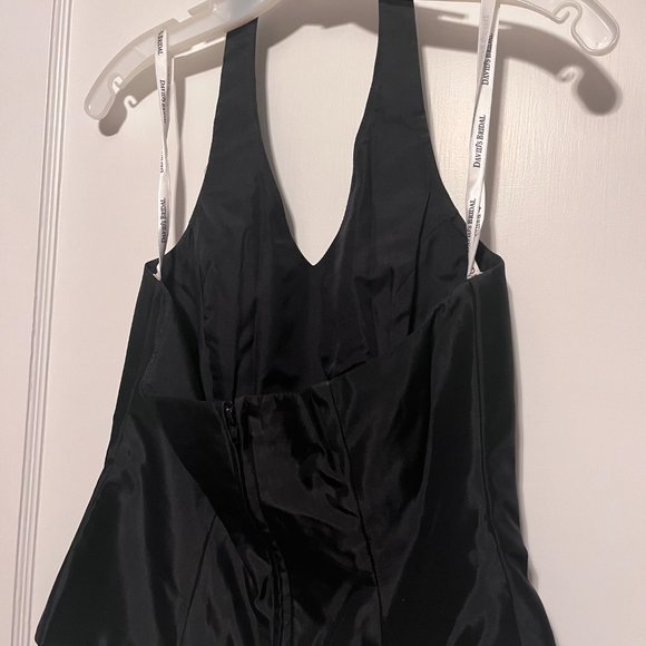 David's Bridal 2-Piece Black Cocktail/Bridesmaid Set, Size 6 - Picture 5 of 12